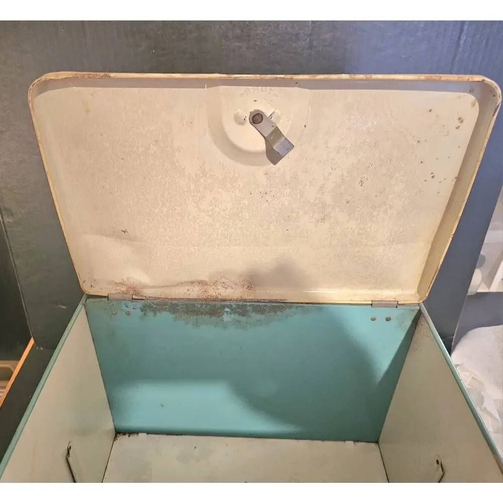 Vintage Metal Bread Box Antique Storage Tin Country HARVELL